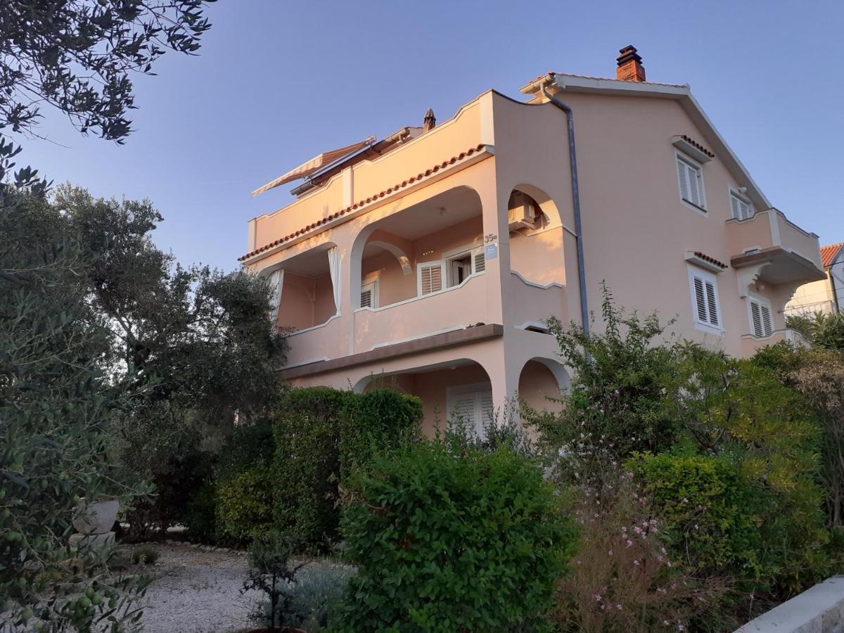 Apartments Marijana Ραμπ Εξωτερικό φωτογραφία