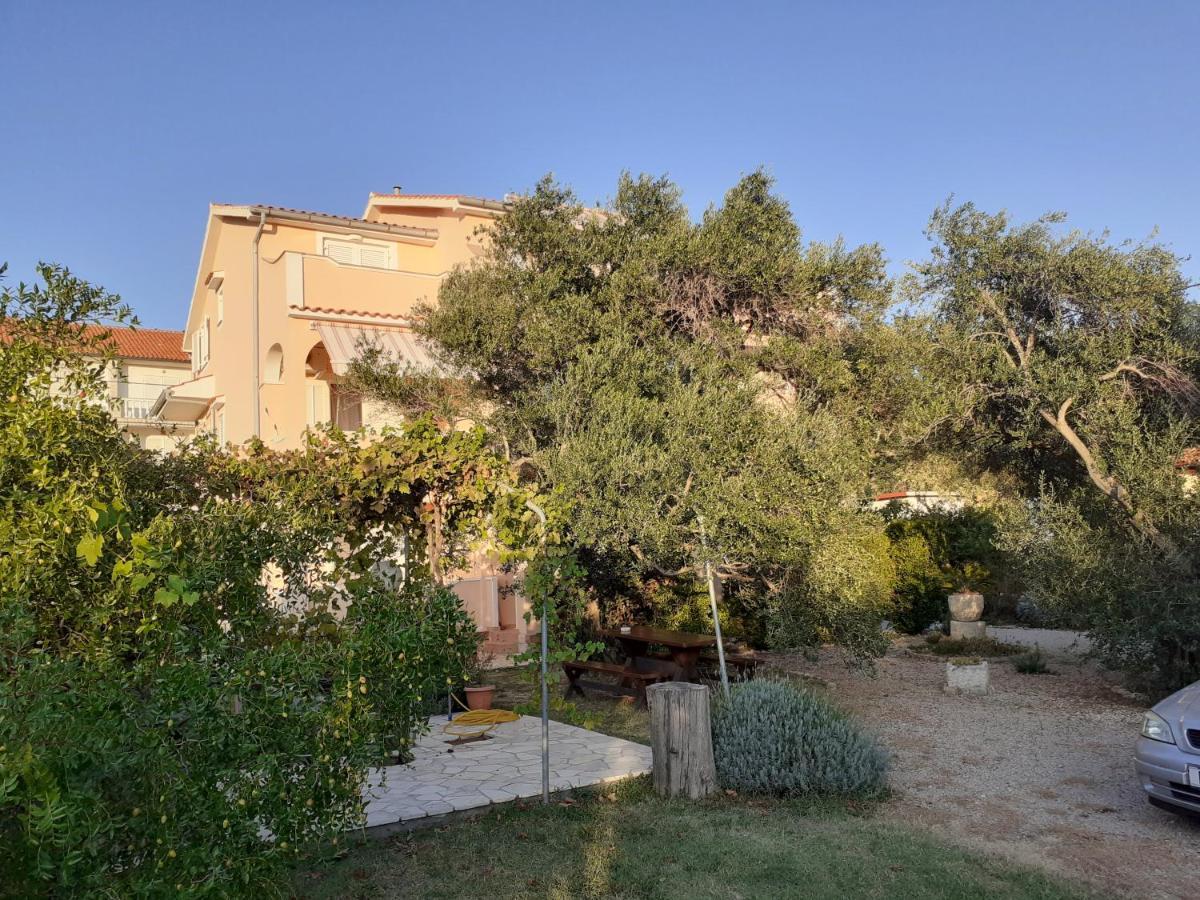 Apartments Marijana Ραμπ Εξωτερικό φωτογραφία