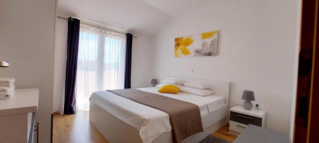 Apartments Marijana Ραμπ Εξωτερικό φωτογραφία