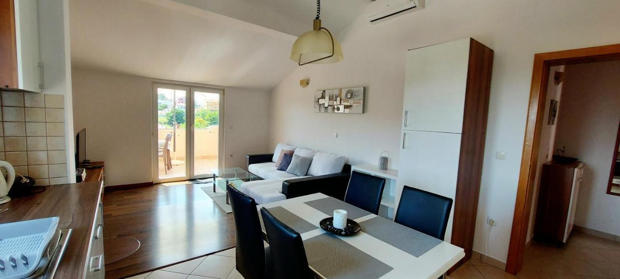 Apartments Marijana Ραμπ Δωμάτιο φωτογραφία